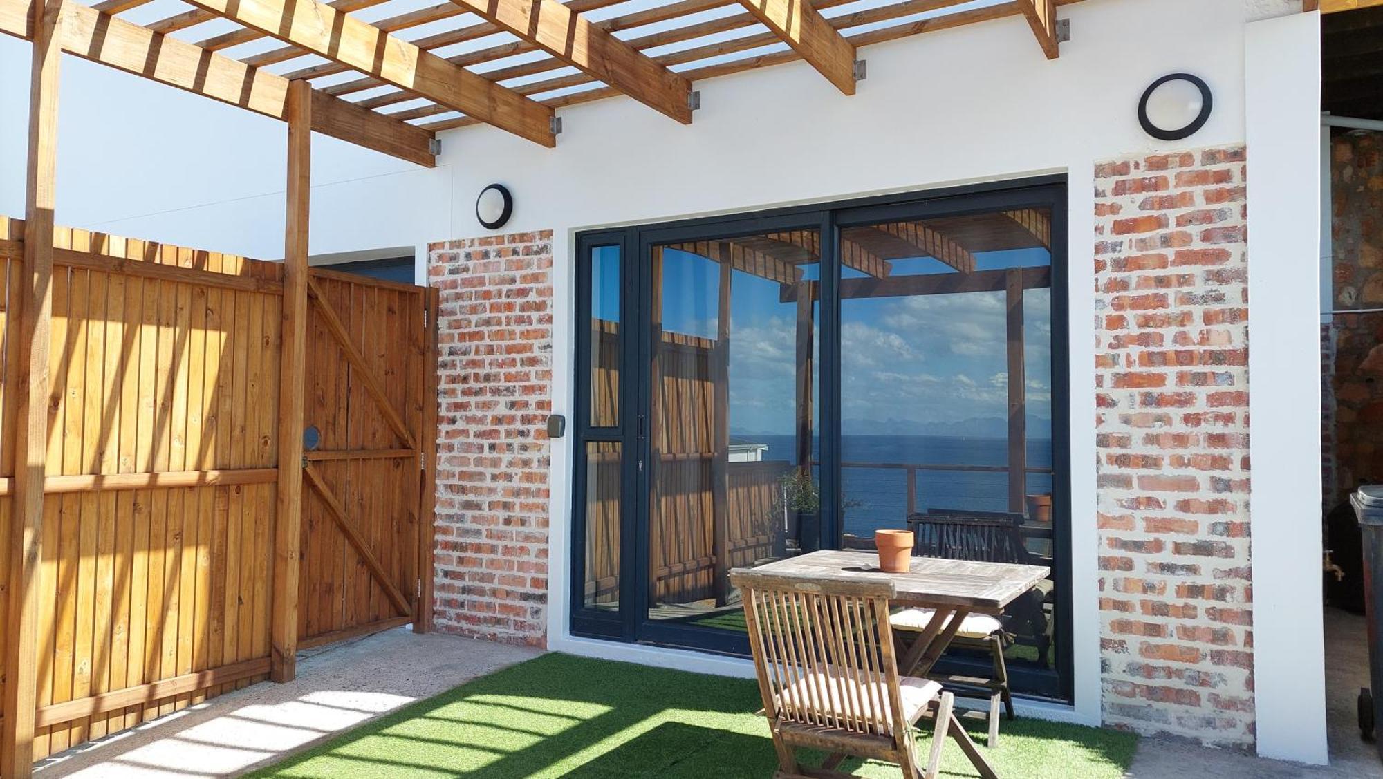 Relax,Revive,Reset & Enjoy The Sounds Of The Sea! Appartement Kaapstad Buitenkant foto