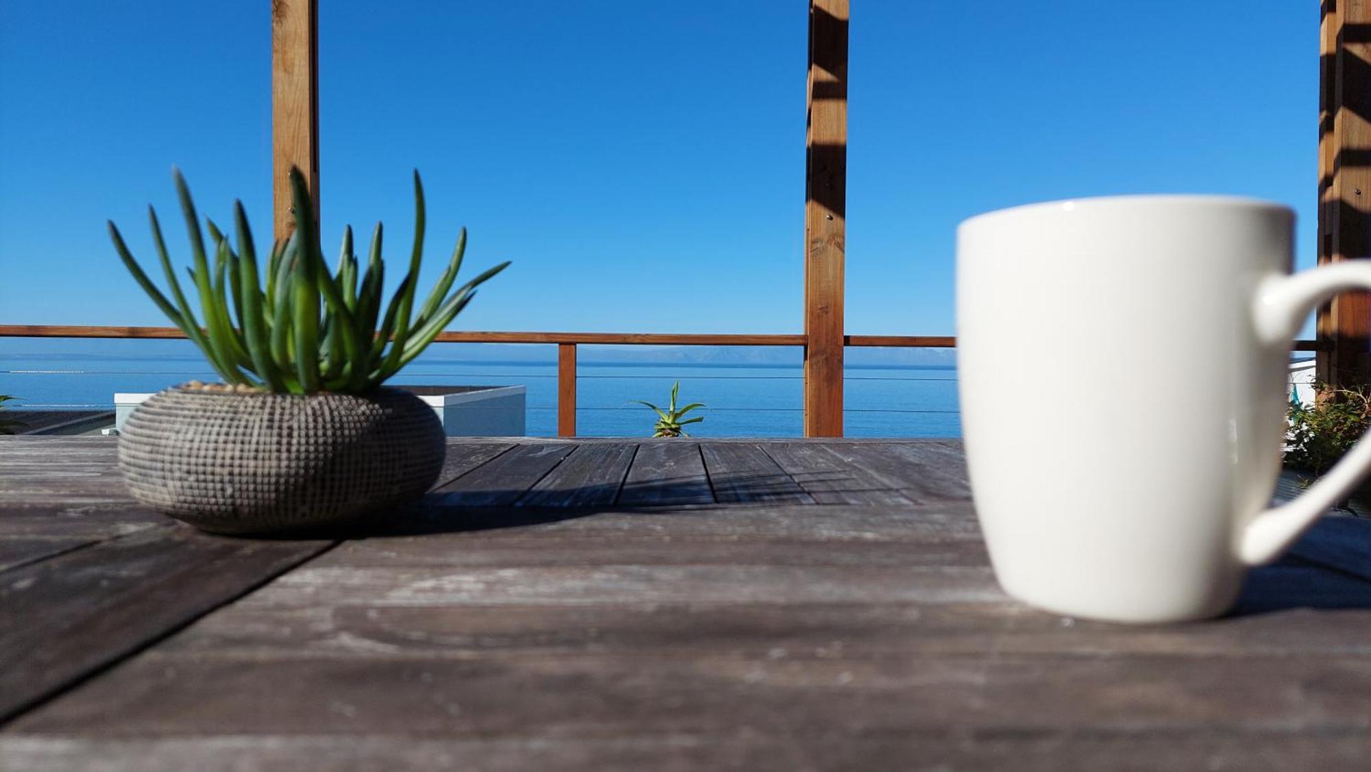 Relax,Revive,Reset & Enjoy The Sounds Of The Sea! Appartement Kaapstad Buitenkant foto